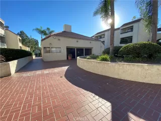 Photo #4: MB23150637 Listing 