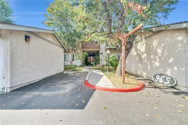 MLS: MB24211081 Condo For Sale