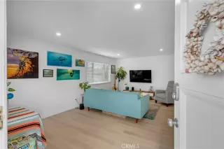 Photo #2: MB24254590 Listing