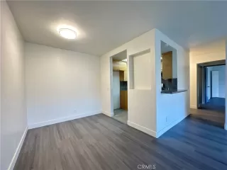 Photo #5: MB25021923 Listing 