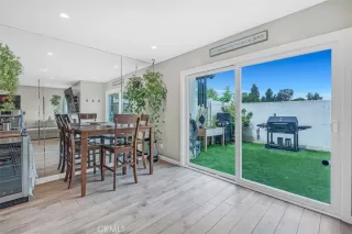 Photo #5: MB25110312 Listing 