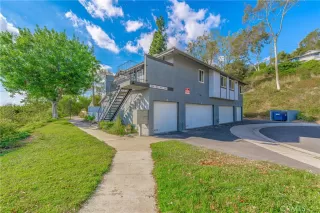 Photo #6: MB25222195 Listing 