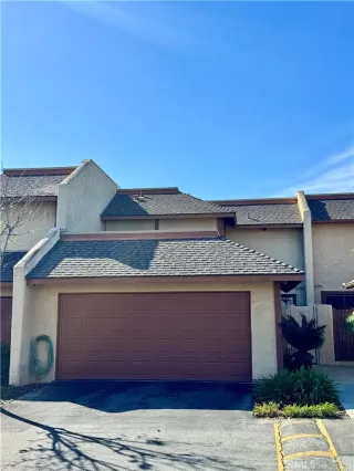 Photo #1: MB26038815 Listing