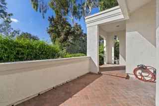 Photo #2: ML82025365 Listing 