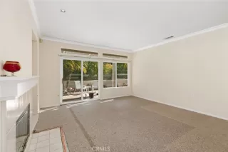 Photo #5: ND23023861 Listing