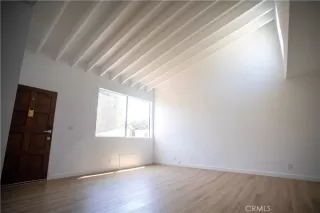 Photo #3: ND23132539 Listing