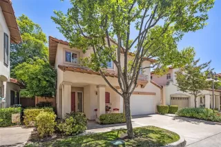 Photo #3: ND24104371 Listing 