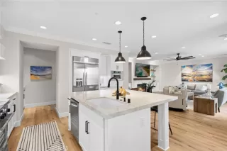 Photo #5: ND24209440 Listing