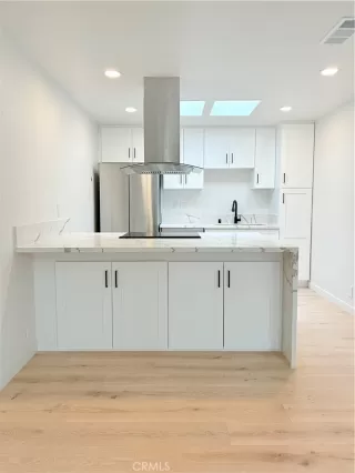 Photo #1: ND25120621 Listing 