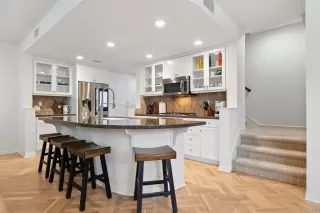 Photo #6: NDP2303068 Listing 