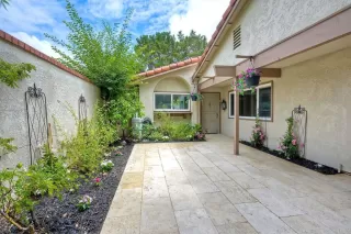 Photo #4: NDP2306279 Listing