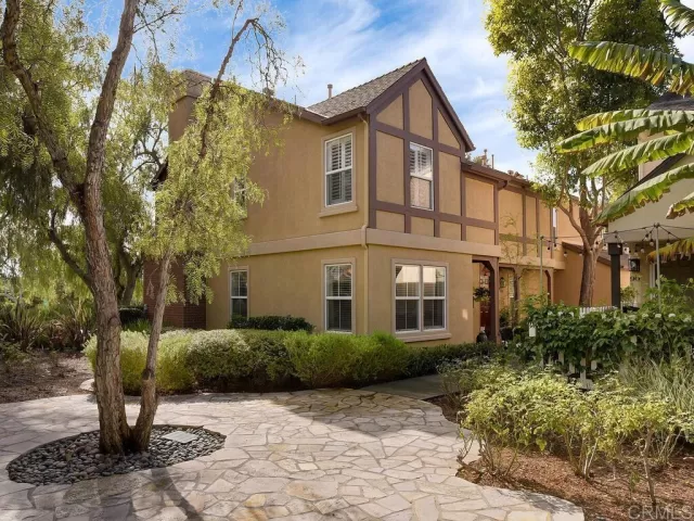 MLS: NDP2306552 Condo For Sale