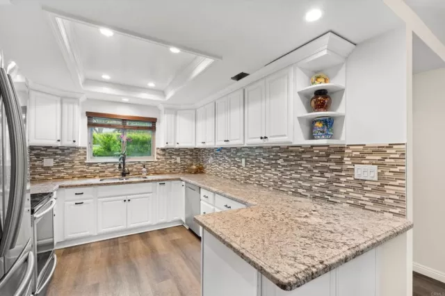 MLS: NDP2403089 Condo For Sale