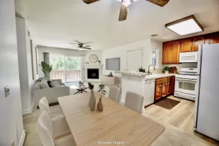 Photo #4: NDP2406764 Listing 