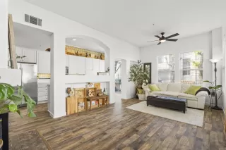 Photo #5: NDP2503711 Listing