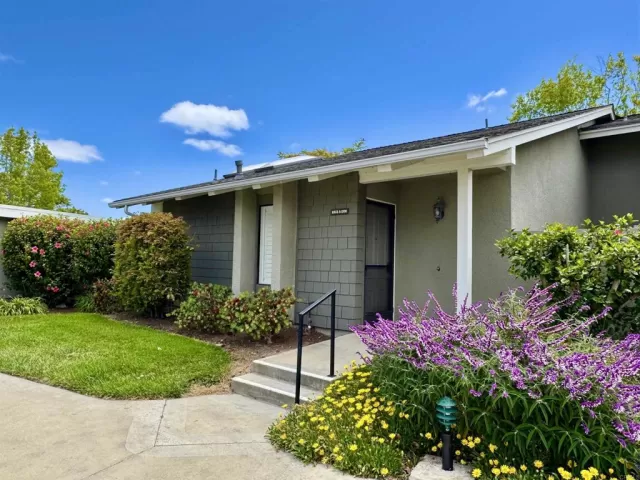 MLS: NDP2505154 Condo For Sale