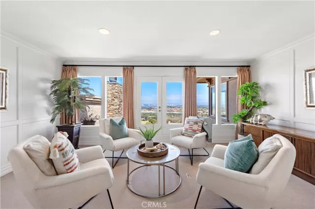 MLS: NP22169951 Condo For Sale