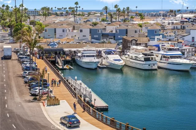 MLS: NP22176383 Condo For Sale