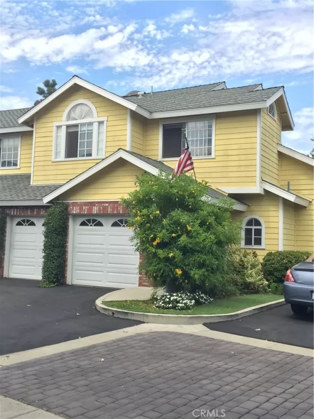 MLS: NP22188657 Condo For Sale