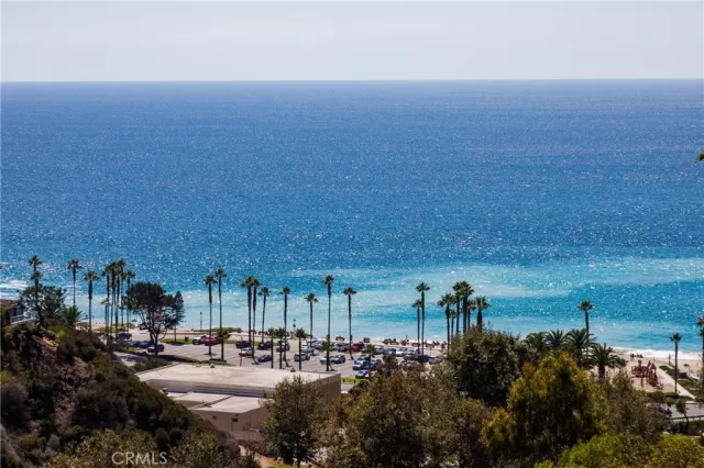 MLS: NP22208085 Condo For Sale