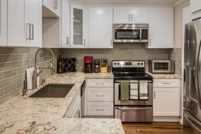 MLS: NP22222909 Condo For Sale