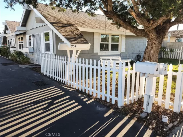 MLS: NP22225714 Condo For Sale