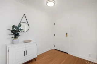 Photo #2: NP22232805 Listing 