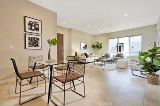 Photo #4: NP22233367 Listing