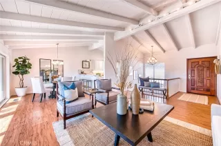 Photo #3: NP22244282 Listing 