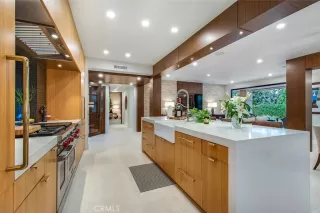 Photo #5: NP22244396 Listing 