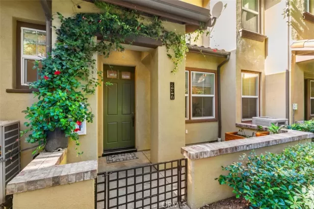 MLS: NP22250457 Condo For Sale