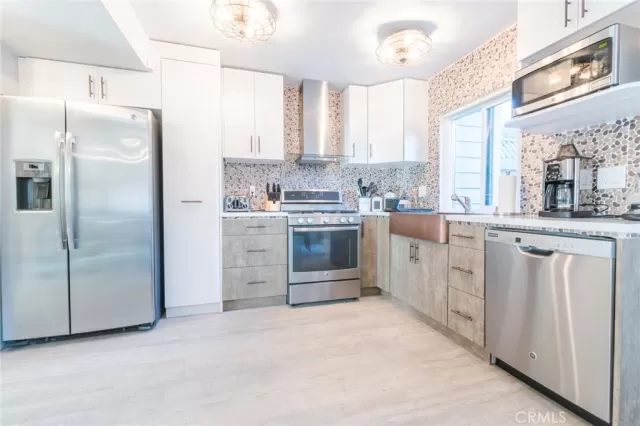 MLS: NP22254988 Condo For Sale