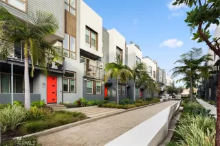 Photo #2: NP22260429 Listing 