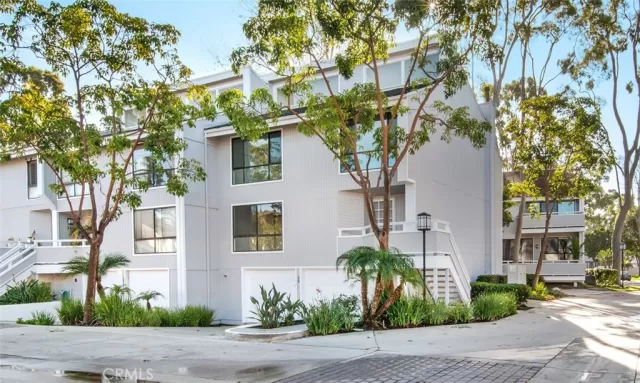 MLS: NP23003306 Condo For Sale