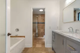 Photo #5: NP23003306 Listing 