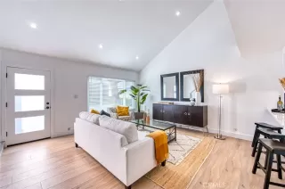 Photo #3: NP23006948 Listing