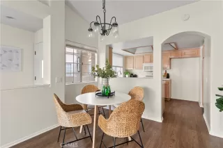 Photo #4: NP23007756 Listing 