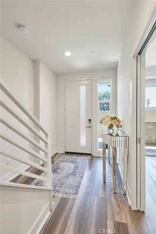 Photo #1: NP23008709 Listing