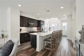 Photo #6: NP23008709 Listing