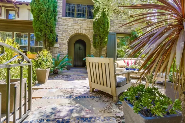 MLS: NP23008981 Condo For Sale