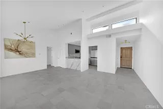 Photo #3: NP23012592 Listing 