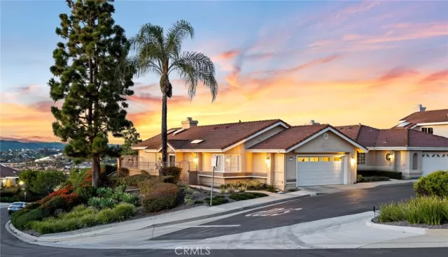 MLS: NP23015738 Condo For Sale