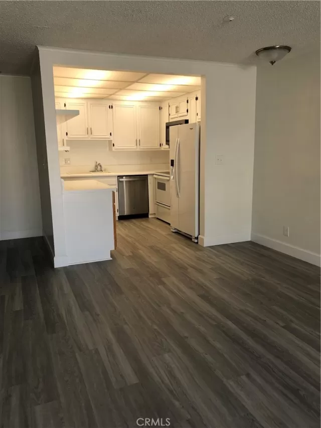 MLS: NP23017589 Condo For Sale