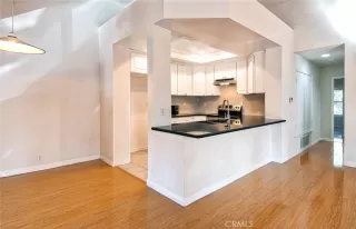 Photo #2: NP23020533 Listing 