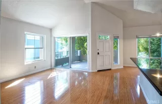 Photo #3: NP23020533 Listing 