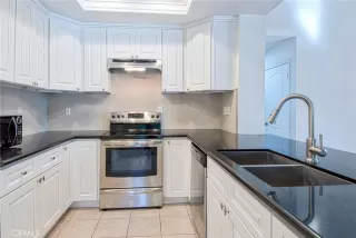 Photo #6: NP23020533 Listing 