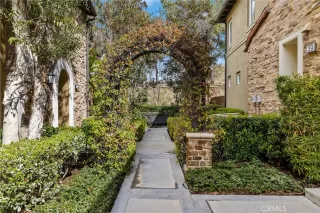 Photo #1: NP23023117 Listing 