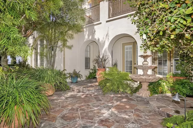 MLS: NP23024690 Condo For Sale