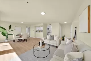 Photo #4: NP23024999 Listing 