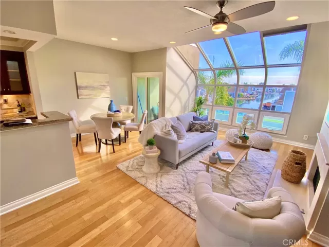 MLS: NP23025155 Condo For Sale